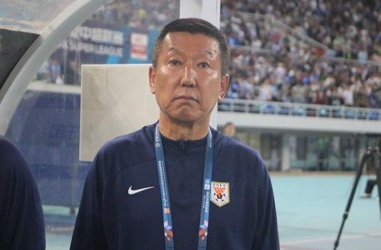 罗马在3-0击败谢里夫后，由于积分落后于布拉格斯拉维亚取得了小组第二名，这导致他们必须在2月份与一支欧冠小组第三的队伍进行附加赛。